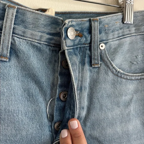Madewell 100 % Cotton Shorts Relaxed Mid- Length Denim Shorts Size 26 - Picture 5 of 6